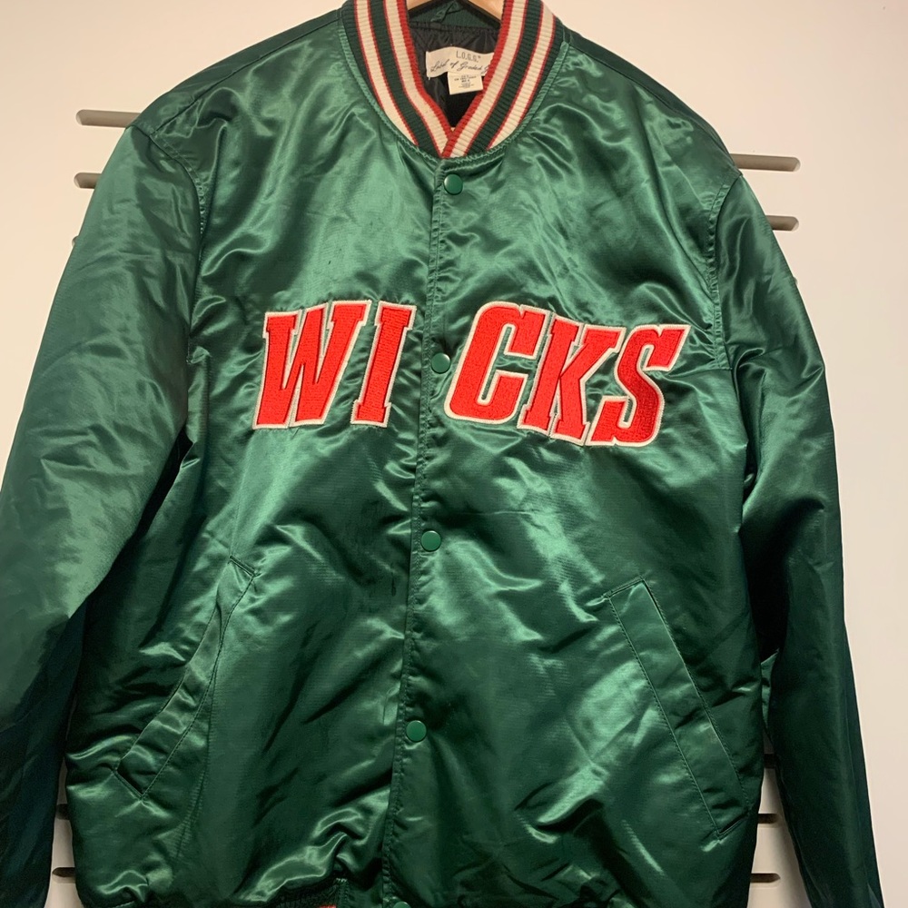 Green and red wick jacket
